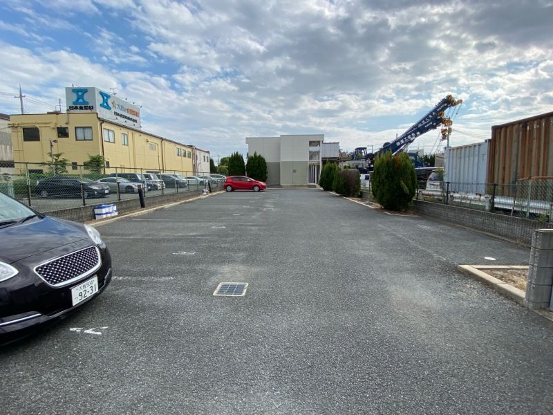 レオパレス豊中南Ⅱ 駐車場