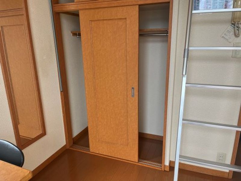 レオパレス平和台 収納