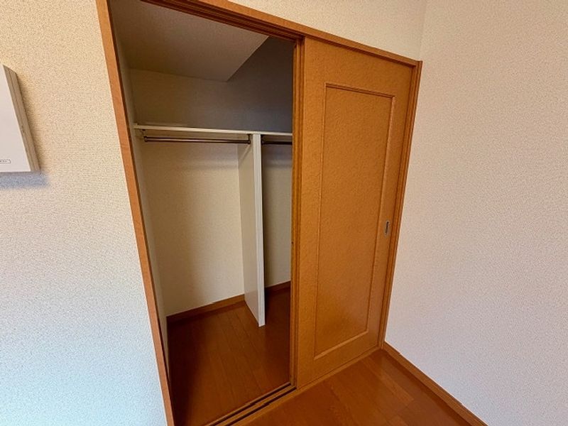 レオパレス双葉 収納