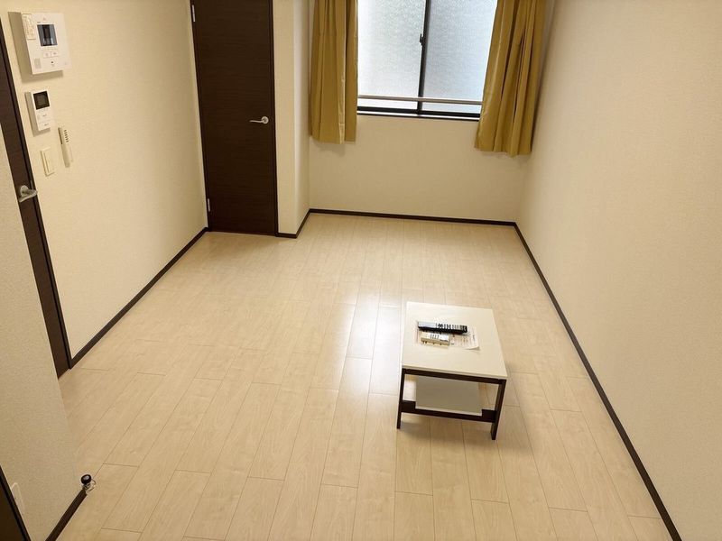 レオネクスト中之郷 居間