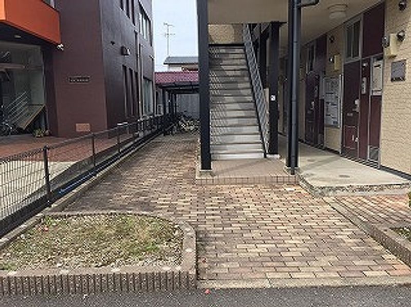 レオパレスｅｓｐｏｉｒ エントランス