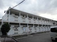 レオパレスポスト　サイド 駐車場
