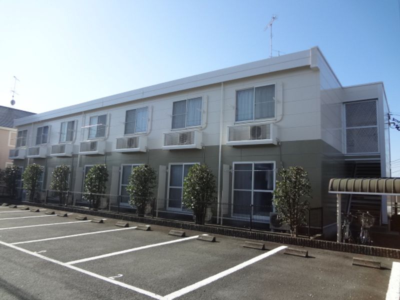 レオパレス本沢合Ⅲ 駐車場