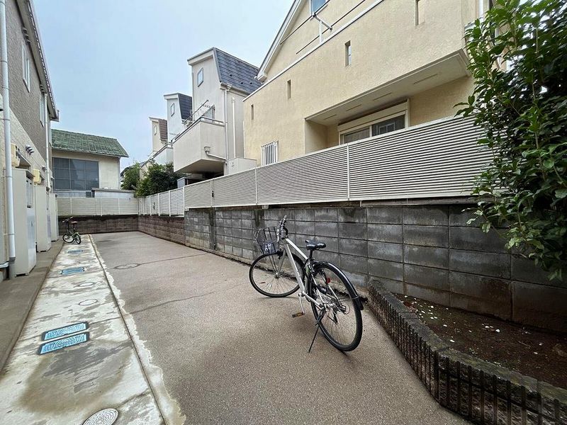 レオパレスメイプルコートⅠ号館 共用部分