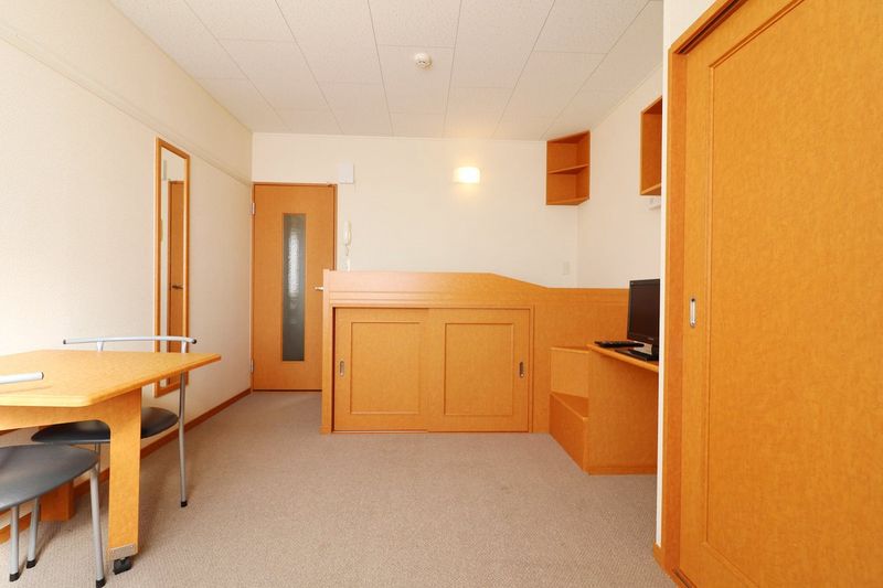 レオパレスＡｏｉⅡ　 居間