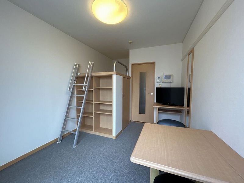 レオパレス田園調布Ｂ 居間