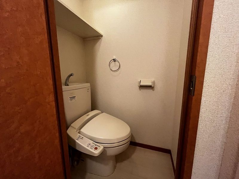 レオパレスカーサアベニューⅣ トイレ