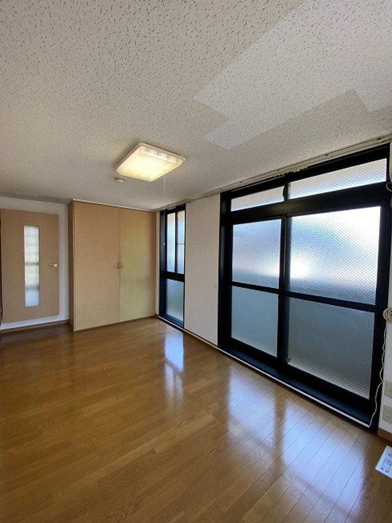 レオパレスドリーム浪漫 居間