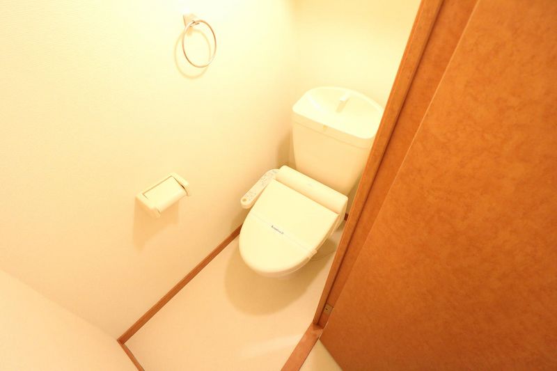 レオパレスボンマルシェ山科 トイレ