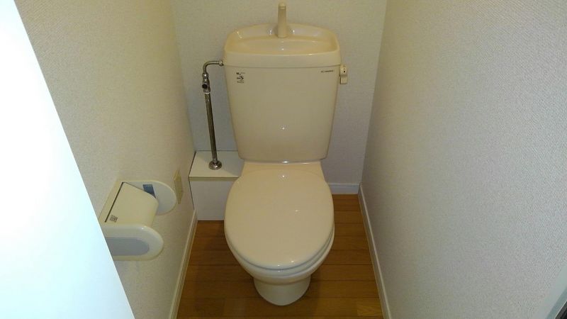 レオパレス高嶋 トイレ
