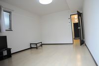 レオネクストパレス湘南菱沼Ⅰ 居間