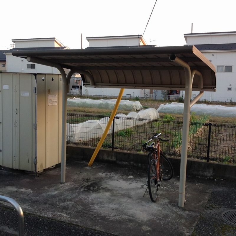 レオパレス８８８ 共用部分