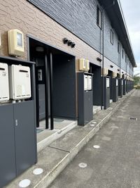 レオパレス横手こまち エントランス