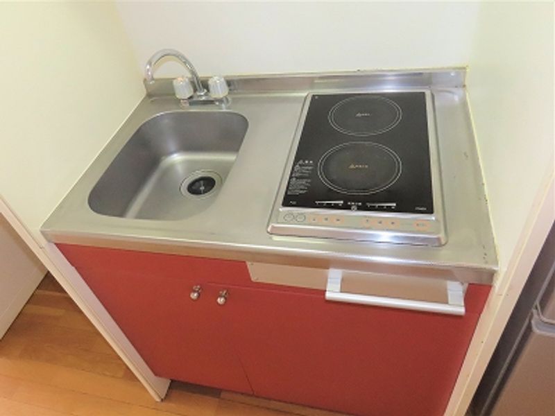 レオパレスポーラスター キッチン
