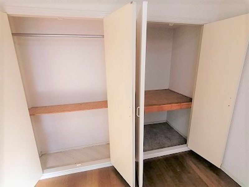 レオパレスＮＡＫＡＪＩＭＡ 収納