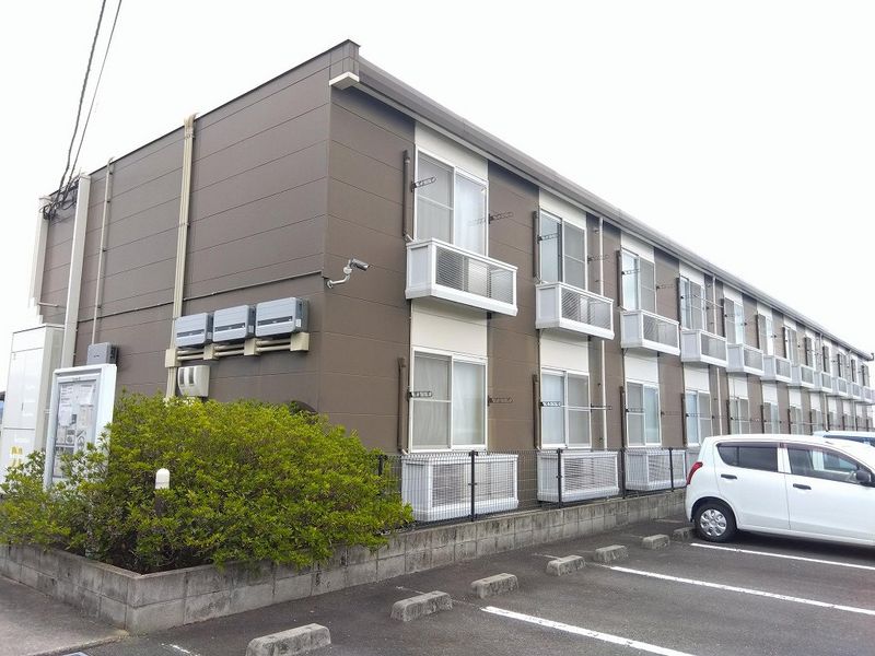 レオパレスカワシマ 外観