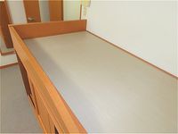 レオパレスリーザ三輪 寝室
