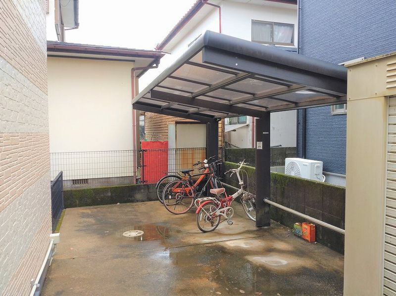 レオパレス清和 共用部分
