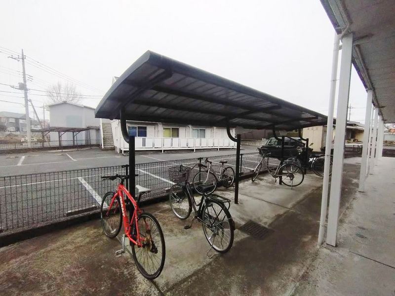 LEONEXT Shoken Shared spaces