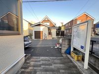 LEONEXT Armillage 入口