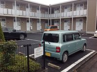 レオパレスサニーサイドＬ 駐車場