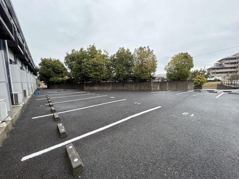 leopalace Wago Parking lot