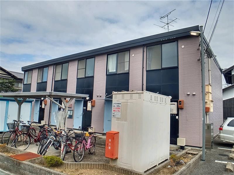 レオパレスＫＡＮＡＤＡ 共用部分