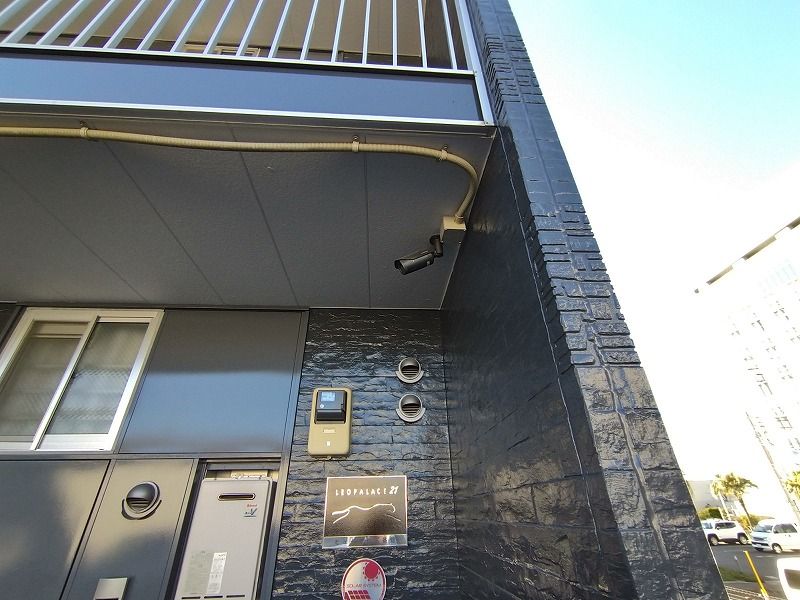 レオパレスヒューゲル五番館 セキュリティ