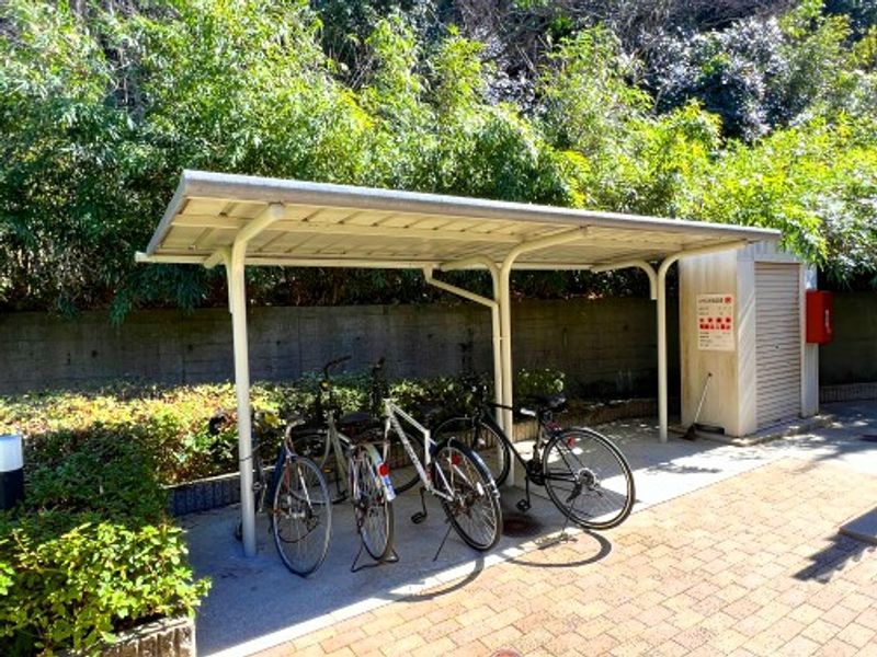 レオパレス名草山 共用部分
