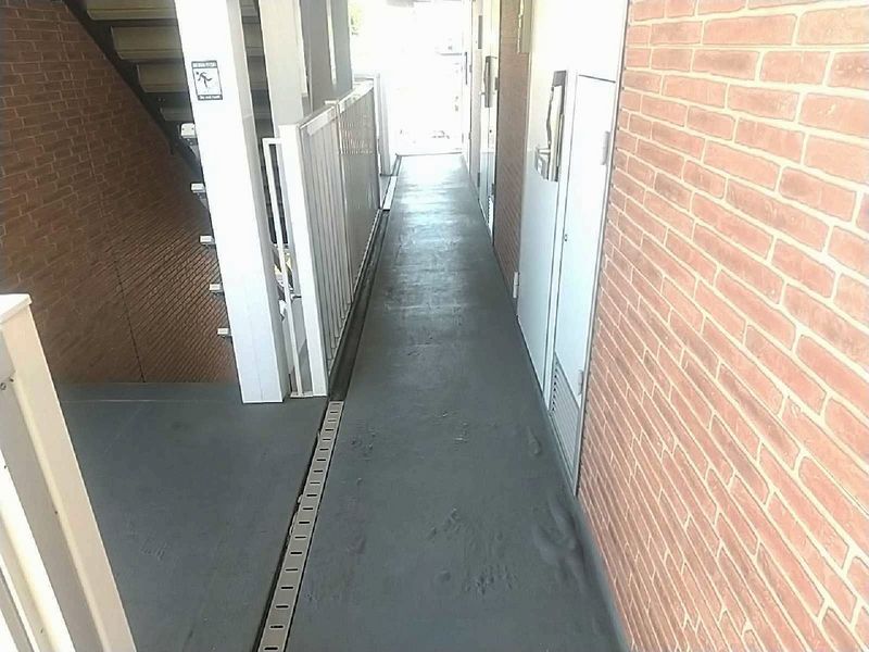 レオパレスパレス中田 共用部分