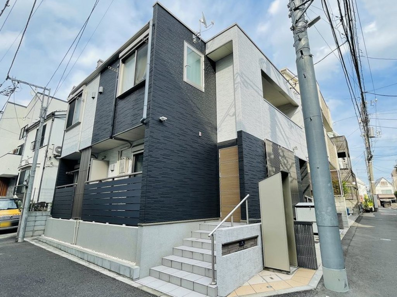 CLEINO Maison de Yoyogi 외관