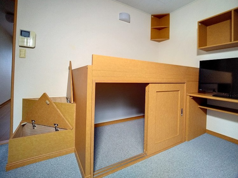 レオパレスグランデ 収納