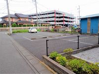 レオパレスアルシオネ 駐車場