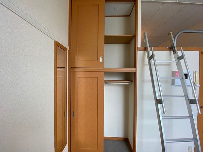 レオパレスオニオン 収納
