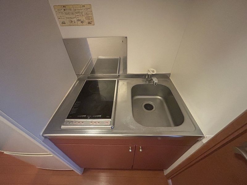 レオパレスグリーンハイツ平内Ｂ キッチン