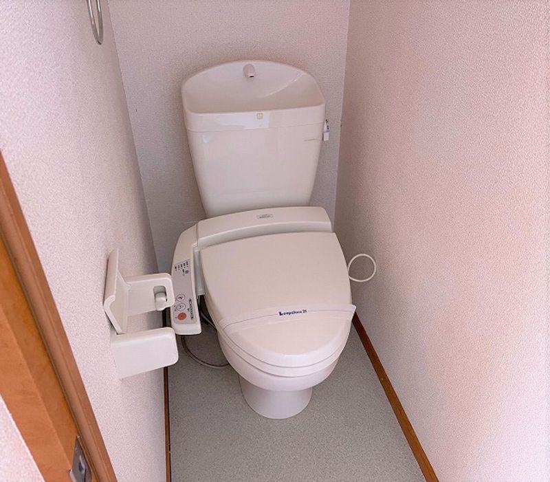 レオパレスサンクレール柏Ｃ トイレ