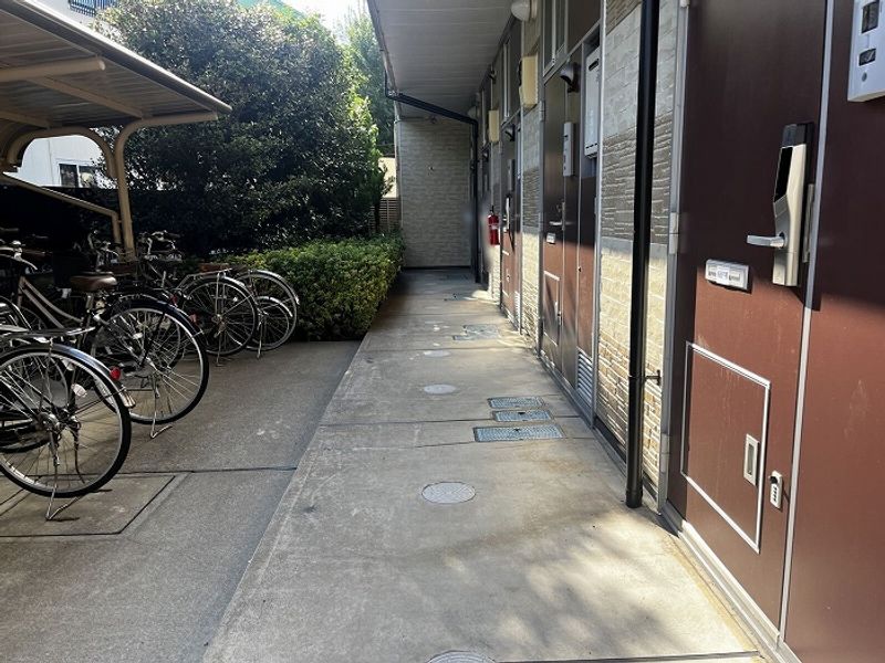 レオパレスエフ 共用部分