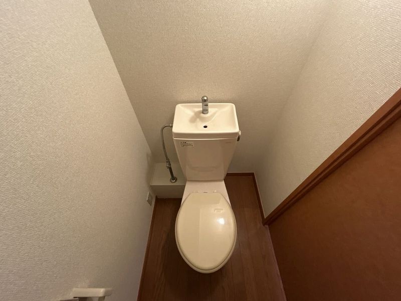 レオパレスコンプリートＹ トイレ