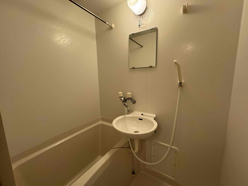 LEONEXT Arc Celcio Bathroom