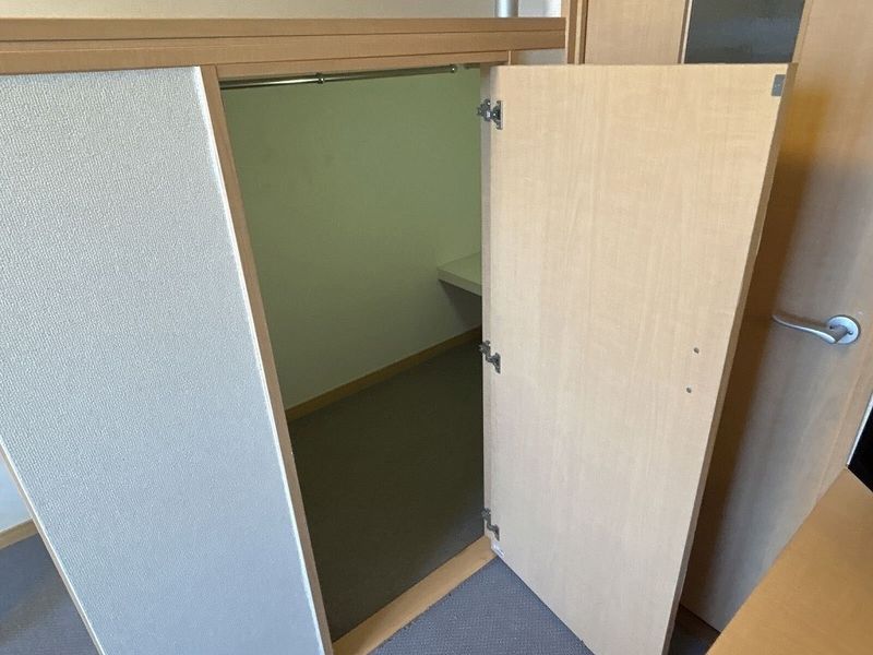 レオパレスソレイユ　Ｋ 収納