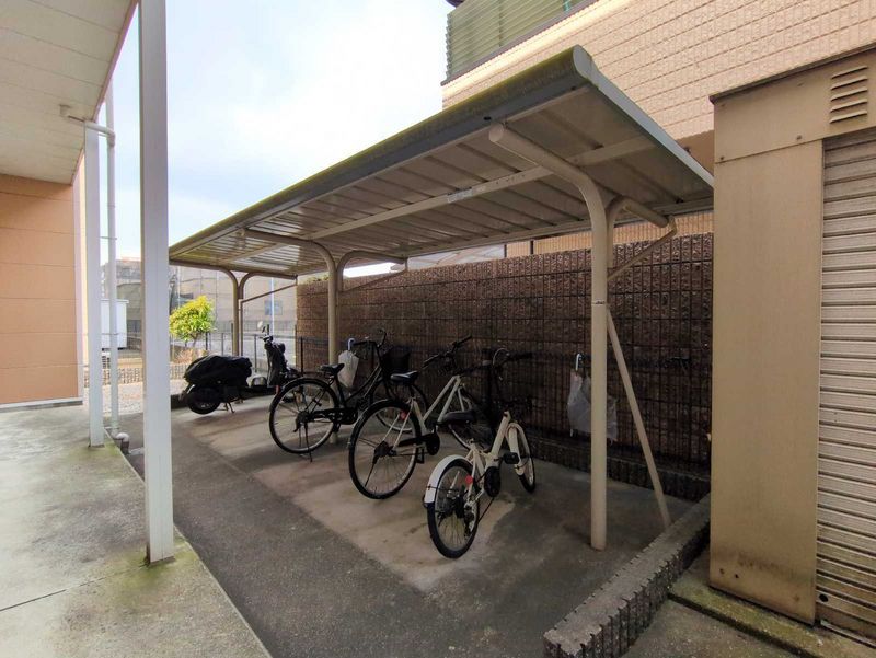 レオパレスグランサン 共用部分