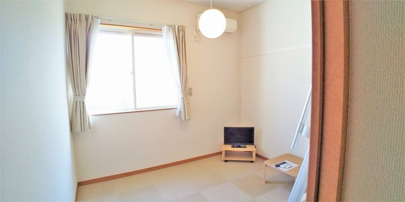 leopalace Aphrodite Living room