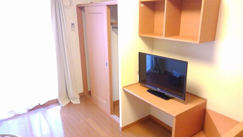レオパレスクプクプ 収納