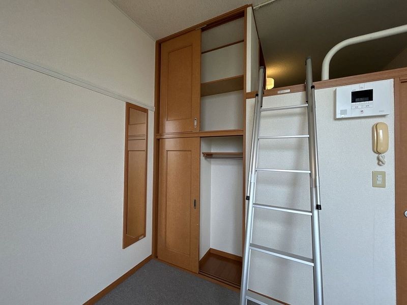 leopalace Ishihara Ekimae Kho lưu trữ