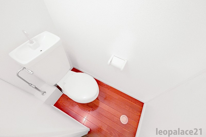 レオパレスヒロ トイレ