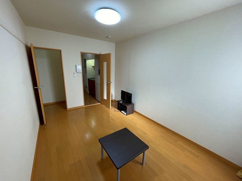 レオパレスときわマンションⅡ 居間