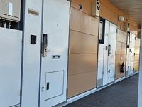 レオパレスへきなん金山 玄関