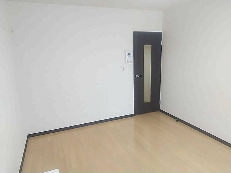 レオネクストＷｉｎｄ　Ｂｅｌｌ 居間