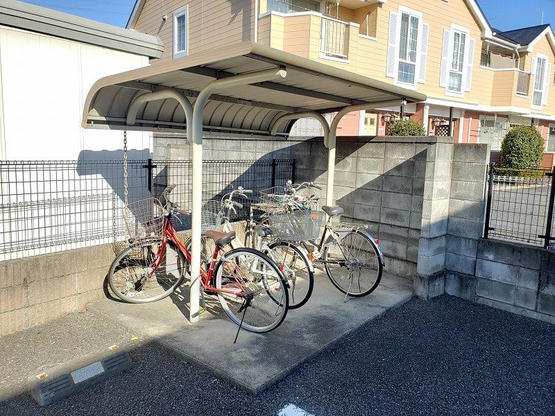 レオパレス彩参番館 共用部分