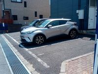 レオパレスクリーム館 駐車場